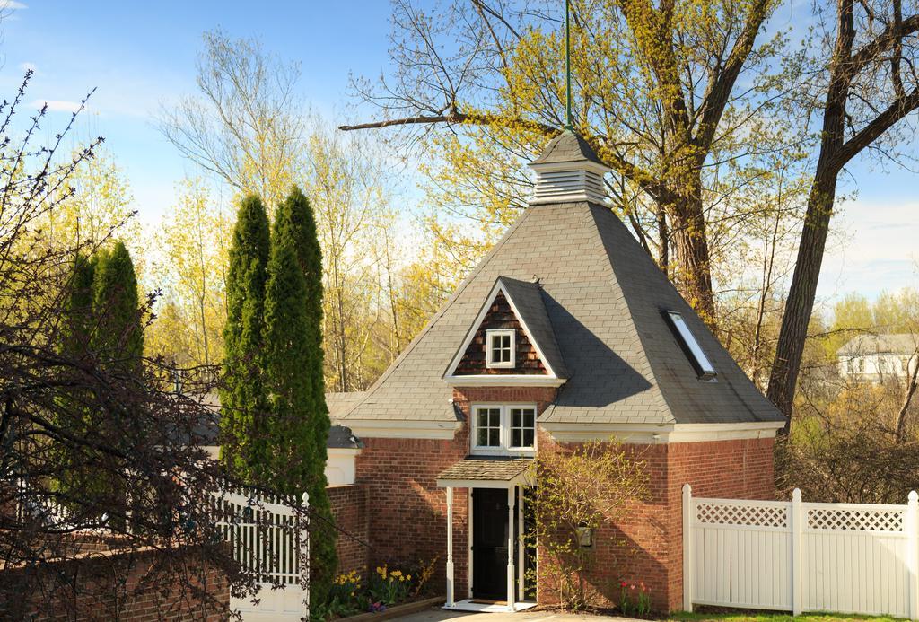 Four Chimneys Inn Bennington Ngoại thất bức ảnh